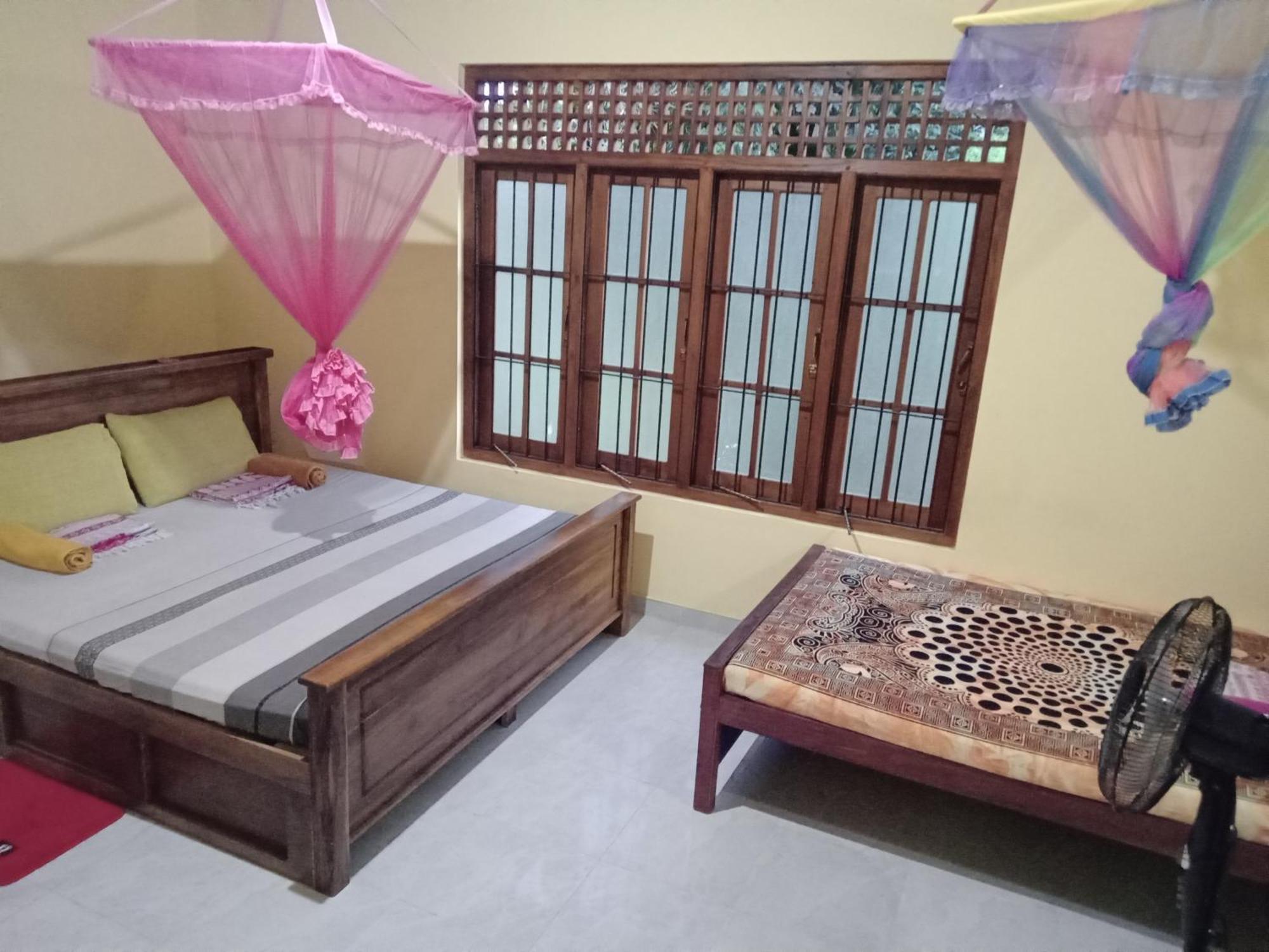 Jungle Village Homestay Pinnawala  Bilik gambar