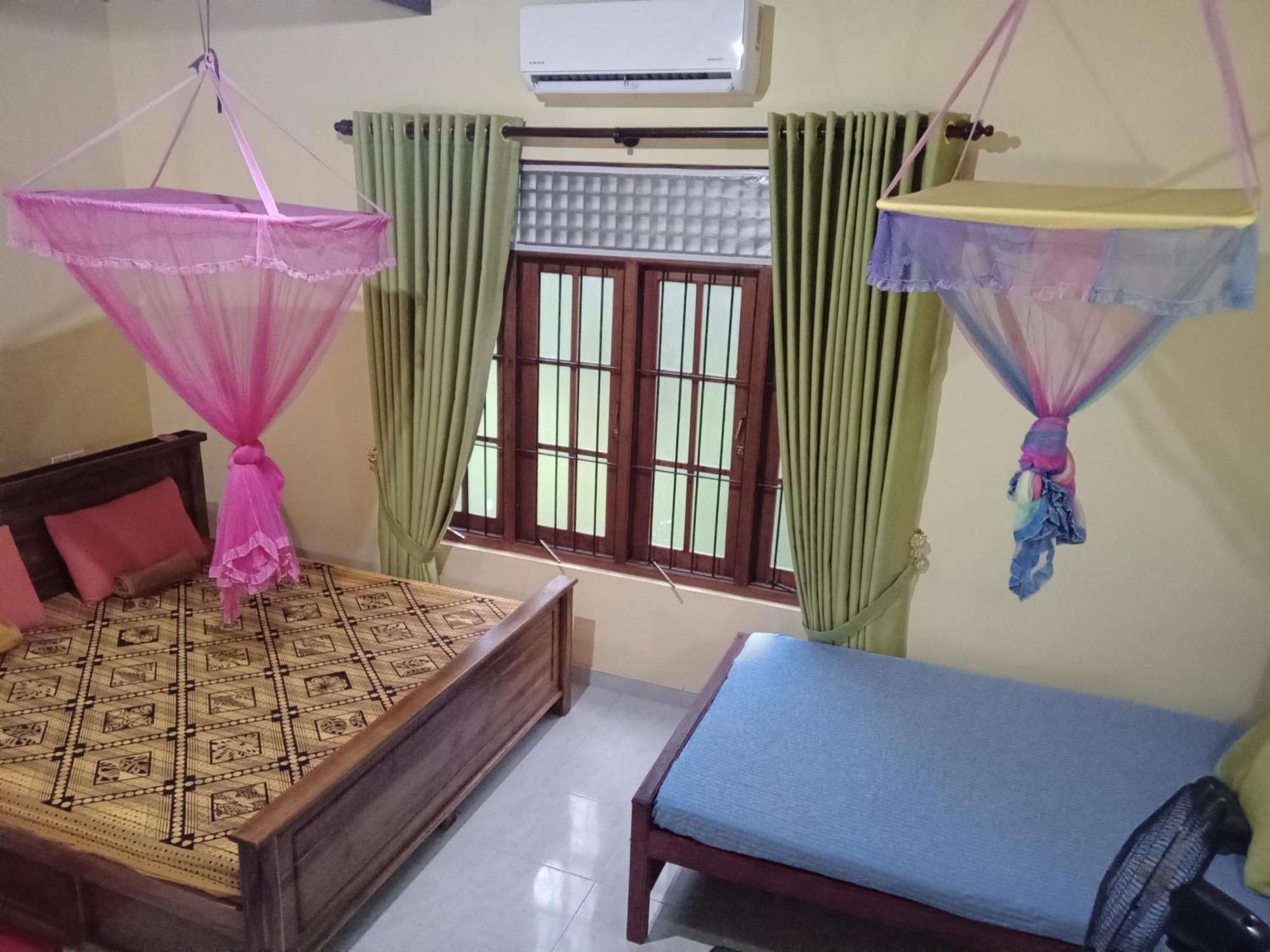 Jungle Village Homestay Pinnawala  Luaran gambar
